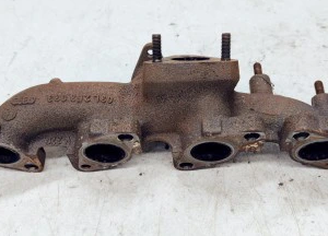 Svody výfuku Audi A4 B8 03L253033