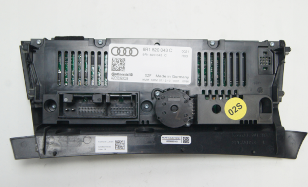 Ovládací panel větráku/klimatizace Audi Q5 8R 8R1820043C - Image 2
