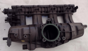 Sací potrubí ,,sání´´ Audi A6 06H133185BB