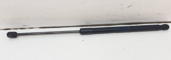 Vzpěra dveří kufru Audi A4 B7 8E9827552K